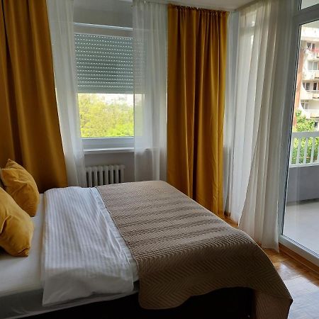 Dolce Vita 1 Beograd Bagian luar foto